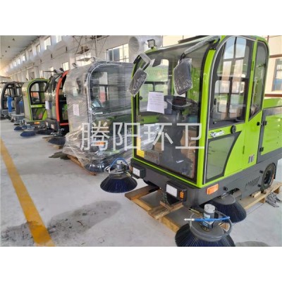 景區(qū)如何選擇電動掃地車