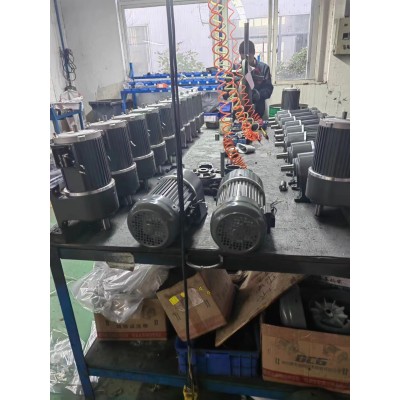 裝配生產(chǎn)線專用減速機(jī)，齒輪減速機(jī)