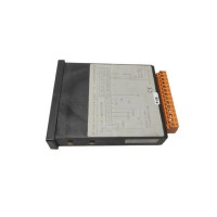 GS Industrie-Elektronik  DA13-NA40/F10R 面板安裝顯示器